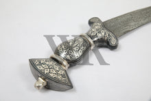 Load image into Gallery viewer, Medieval Indian Koftgari Dagger

